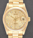 Midsize President  31mm in Yellow Gold with Fluted Bezel on President Bracelet with Champagne Jubilee Diamond Dial