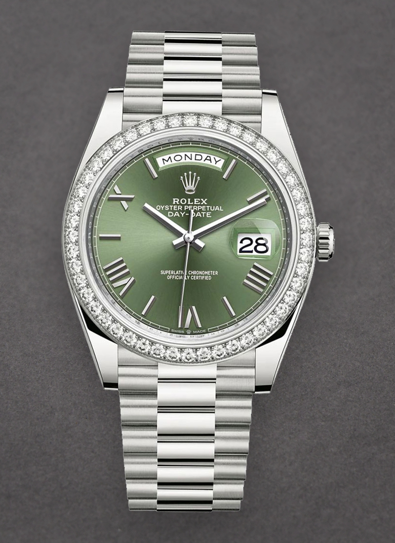 Pre-Owned Rolex Day Date 40mm in White Gold with Diamond Bezel