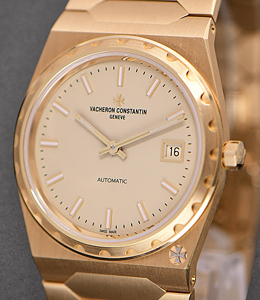 Historiques 222 Revival - 37mm in Yellow Gold on Yellow Gold Bracelet with Gold Dial