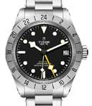 Black Bay Pro 39mm in Steel on Steel Bracelet with Black Dial