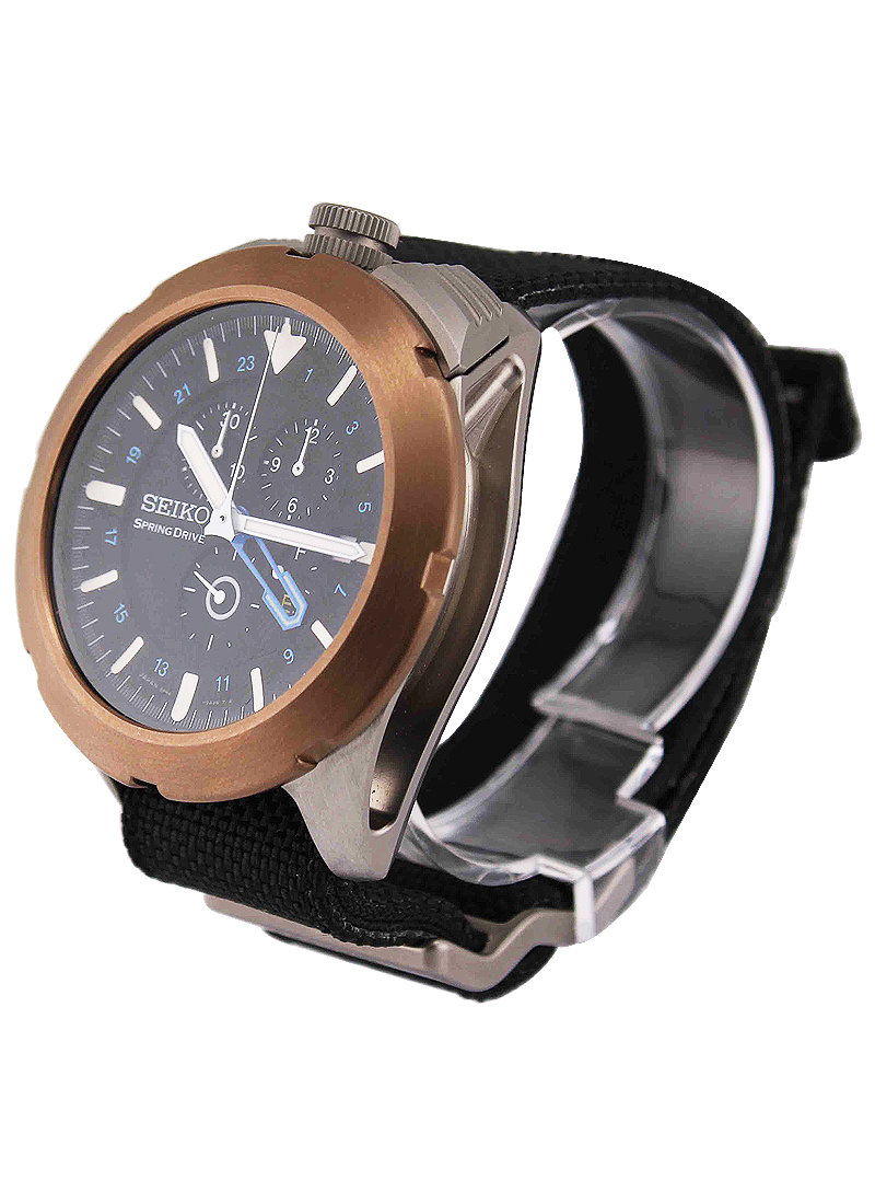 SPS005 Seiko SpaceWalk Spring Drive | Essential Watches