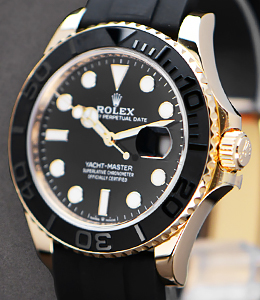 Yacht-Master 42mm in Yellow Gold on Black Oysterflex Rubber Strap with Black Dial