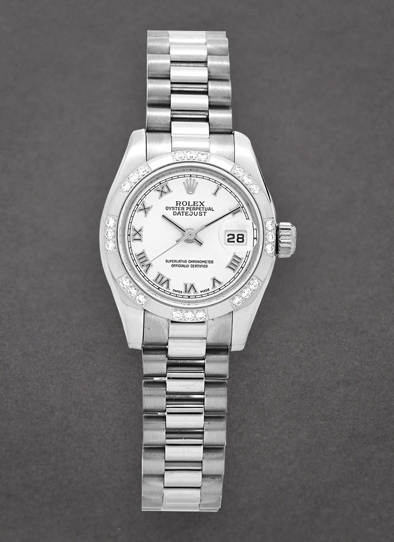 Pre-Owned Rolex President 26mm in White Gold with Smooth Diamond Bezel