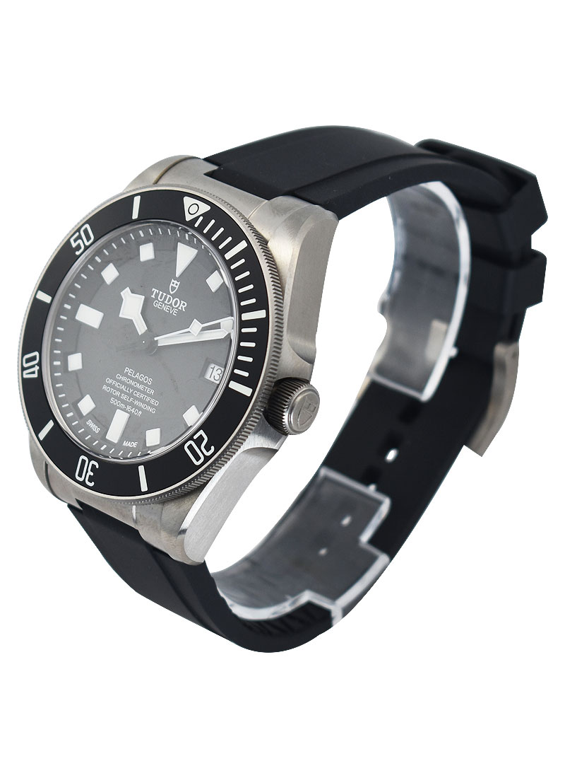 Tudor Pelagos Titanium on Bracelet, Plus Rubber Strap and Buckle M25600TN-0001