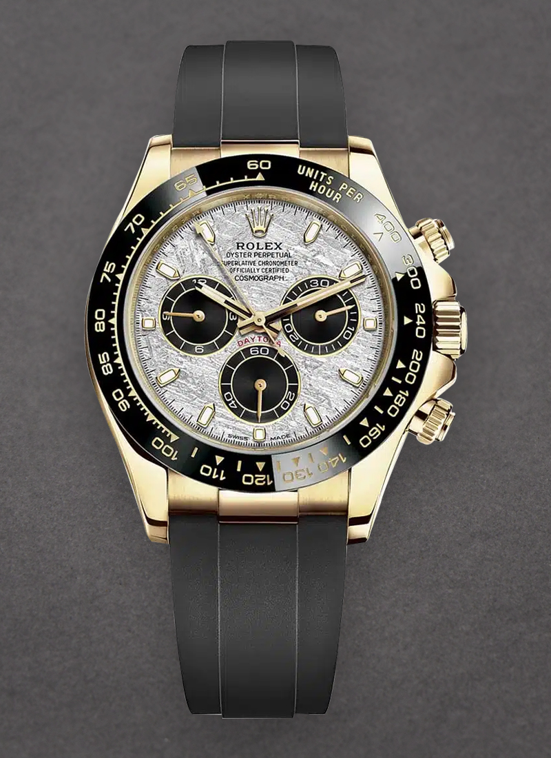 Pre-Owned Rolex Daytona Cosmograph in Yellow Gold with Black Bezel