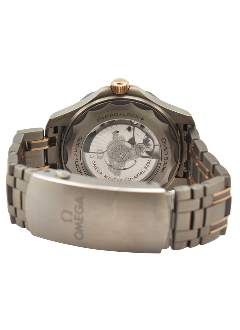 Omega seamaster 300 titanium sedna outlet gold