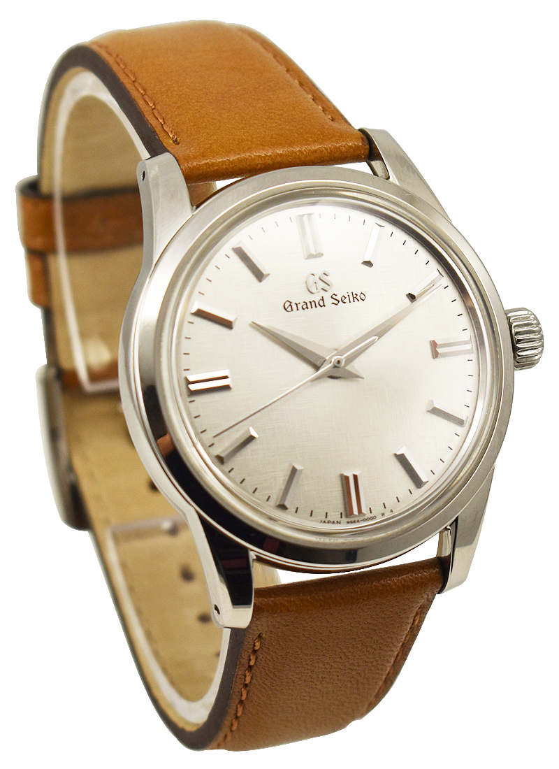 Elegance Collection in Stainless Steel