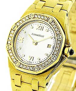 Yellow Gold Lady's Offshore in Yellow Gold with Diamond Bezel on Yellow Gold Bracelet with MOP Diamond Dial