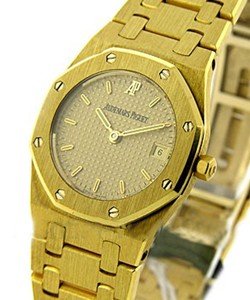 Royal Oak Lady's in Yellow Gold  on Bracelet with Champagne Dial 