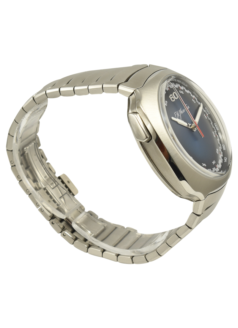 H. Moser & Cie Streamliner Flyback in Stainless Steel 6902-1201
