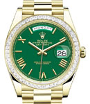 Day Date President 40mm in Yellow Gold with Baguette Diamond Bezel on Bracelet with Green Roman Dial