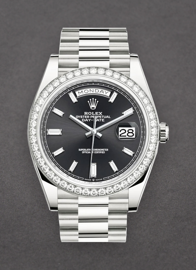 Pre-Owned Rolex Day Date 40mm in White Gold with Diamond Bezel