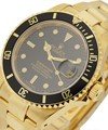 Submariner in Yellow Gold with Black Bezel on Oyster Bracelet with Black Dial