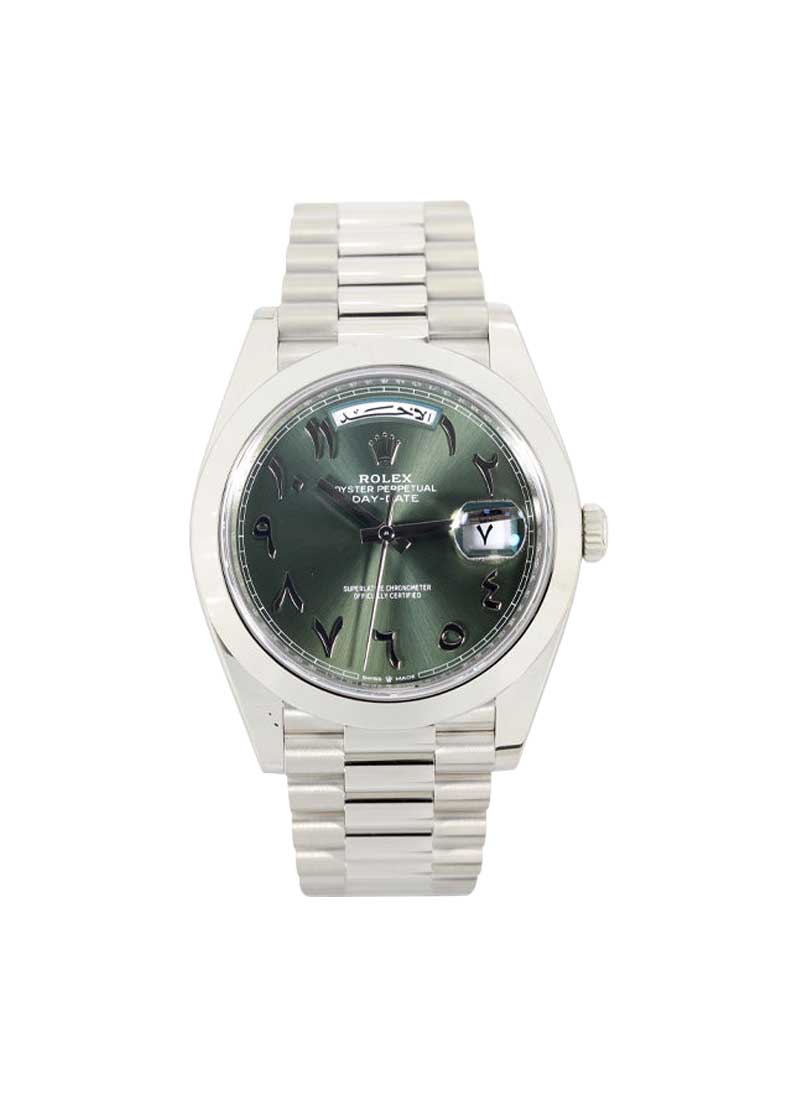 Pre-Owned Rolex Day Date 40mm President in Platinum with Smooth Bezel