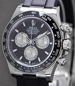 Daytona in White Gold - Baby Lemans on Black Rubber Strap with Black Dial - Silver Sub