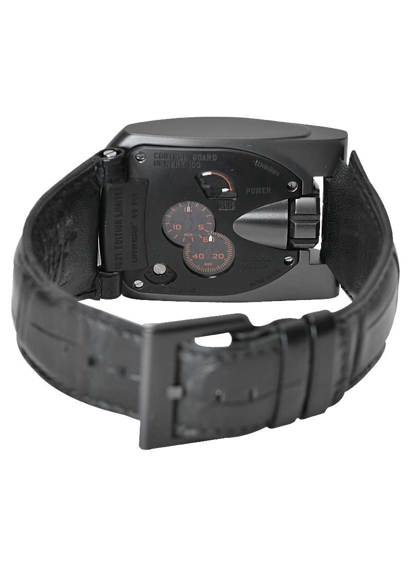 Urwerk UR-103T "Mexican Fireleg" in Steel treated with AITiN 103T ORANGE