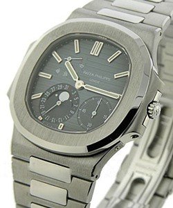 Jumbo Nautilus Power Reserve 3712 in Stainless Steel on Steel Bracelet with Grey and Blue Index Dial