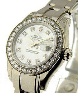 Masterpiece Lady's in White Gold with 32 Diamond Bezel on Pearlmaster Bracelet on White MOP Diamond Dial