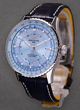 Breitling Navitimer
