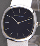 Vintage Octagon in White Gold White Gold on Bracelet with Black Dial
