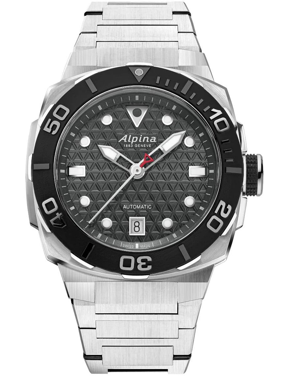 Seastrong Diver Extreme Automatic 39mm in Brushed Steel on Steel Bracelet with Black Dial