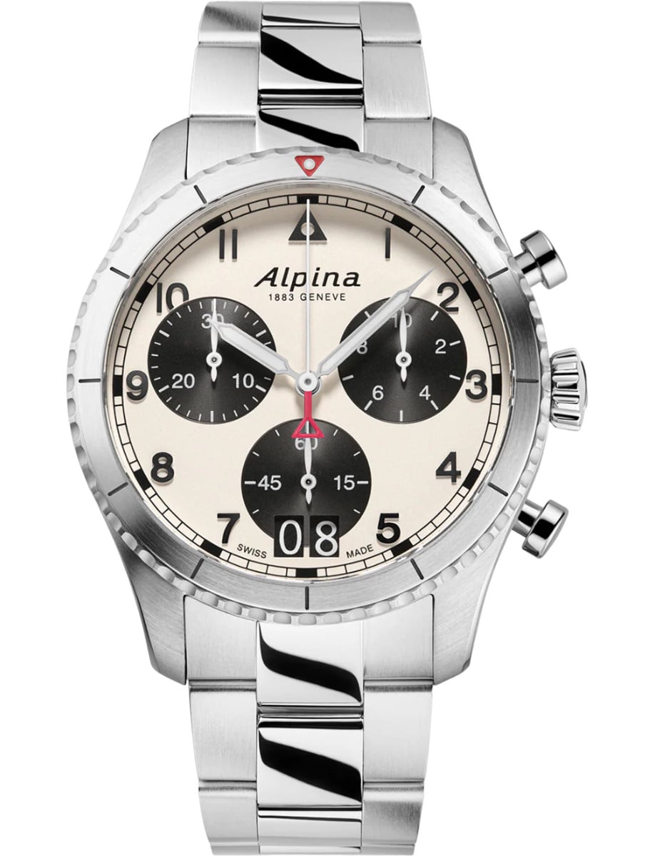 Startimer Pilot Quartz Chronograph Big Date 41mm in Steel on Steel Bracelet with Matt Beige Dial