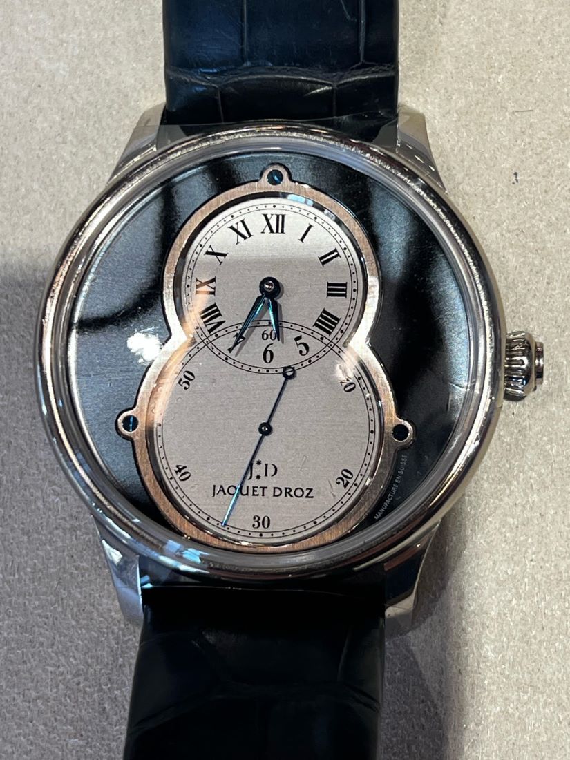 Grande Seconde White Gold - Limited to 1 of 1 On Black Alligator Strap with Psilomelane Dial