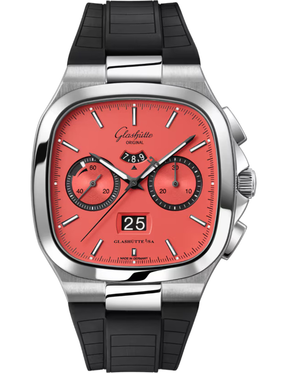 Vintage Seventies Chronograph Panorama Date 40mm in Steel On Black Rubber Strap with Coral Red Dial