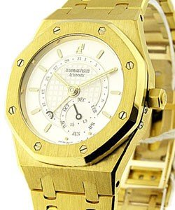 ROYAL OAK - Annual Calendar in Yellow Gold on Yellow Gold Bracelet with Silver Dial