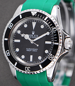 Submariner No Date Ref 5513 on Green Rubber Strap with Rolex Buckle