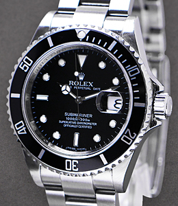 Submariner Date in Steel with Engraved Bezel on Oyster Bracelet with Black Dial