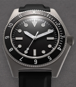 Benrus Type 1 Mil Spec 39.5mm Automatic in Steel with Black Bezel on Black Rubber Strap with Black Dial
