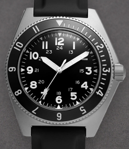 Benrus Type 2 Mil Spec 39.5mm Automatic in Steel with Black Bezel on Black Rubber Strap with Black Dial