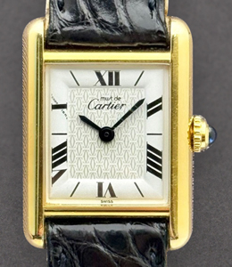 Vintage Mechanical Tank Vermeil 23mm in Yellow Gold Plated on Black Crocodile Leather Strap with Silver Dial