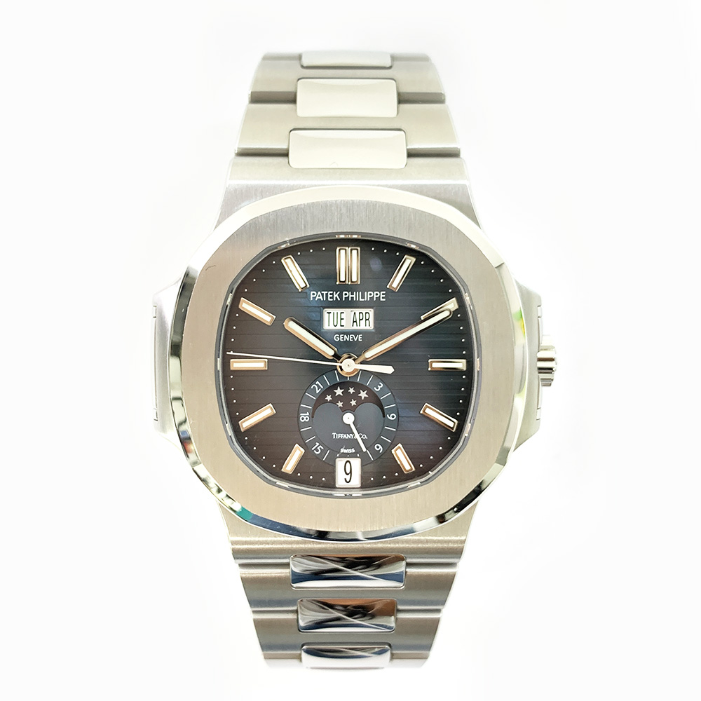Nautilus with Annual Calendar 5726/1A-014 in Steel Steel on Bracelet with Blue Dial - Tiffany Stamped