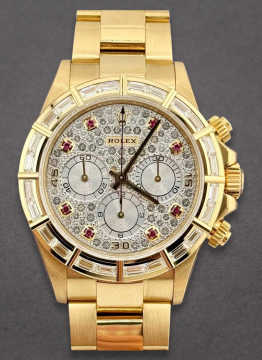 Pre-Owned Rolex 116568 Daytona 40mm with Yellow Gold with Baguette Diamond Bezel 116568
