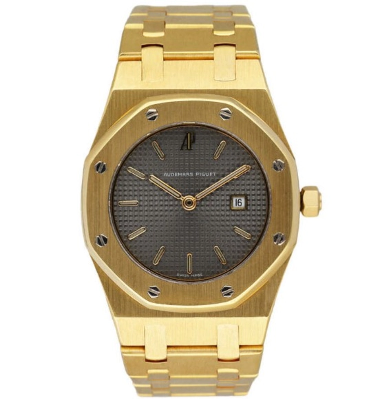 Royal Oak Quartz 30mm in Yellow Gold Yellow Gold on Bracelet with Grey Dial
