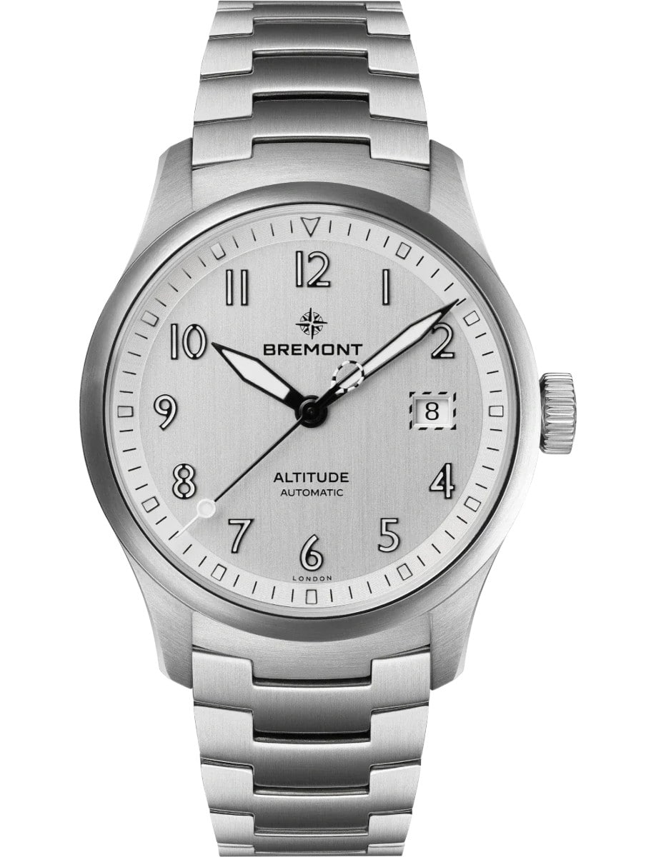 Altitude 39mm in Steel on Steel Bracelet with Silver Dial