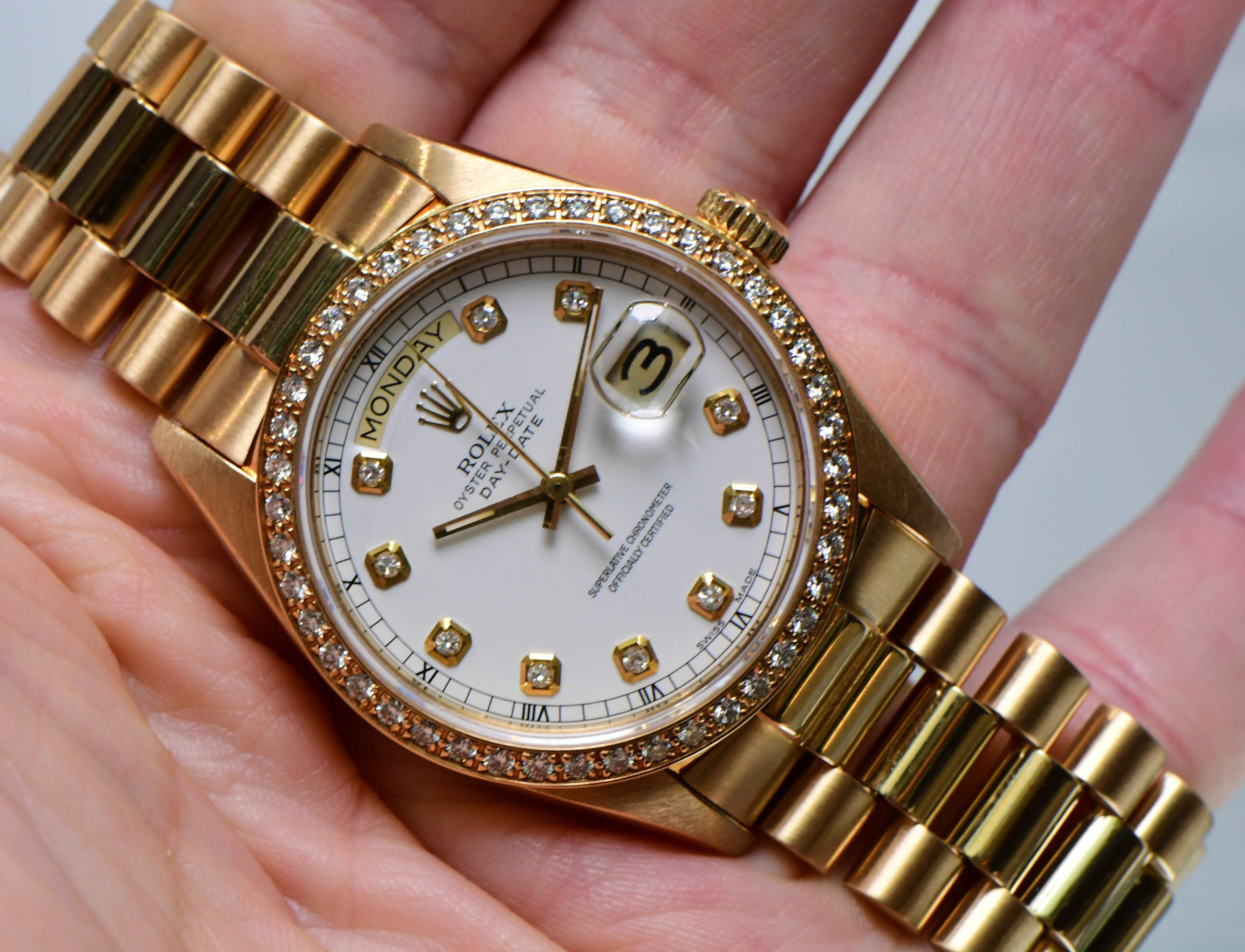 Pre-Owned Rolex All Original 1979 Single Quick Ref 18048 Factory Bezel and Dial with Box and Papers