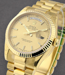 Day-Date President in Yellow Gold with Fluted Bezel on President Bracelet with Champagne Dial