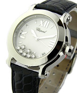 Happy Sport Round in Steel on Black Crocodile Leather Strap with White Dial with Floating Diamonds