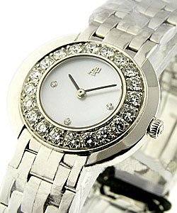 Lady's Classique Round 28.5mm in White Gold with Diamonds Bezel White Gold on Bracelet with MOP Diamonds Dial