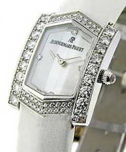 Facettes Lady's Collection in White Gold with Diamond Bezel on White Satin Strap with MOP Dial