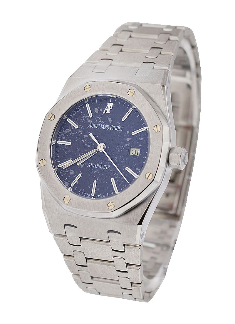 Audemars Piguet Royal Oak with Date 36mm in Stainless Steel