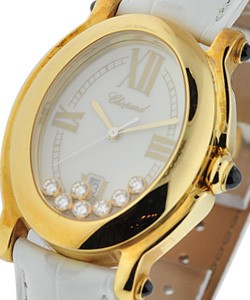 Happy Sport Oval 28mm Quartz in Yellow Gold on White Alligator Leather Strap with White Dial- 7 Floating Diamonds