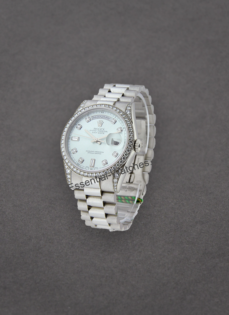 Pre-Owned Rolex President Day Date - Platinum - Diamond Bezel