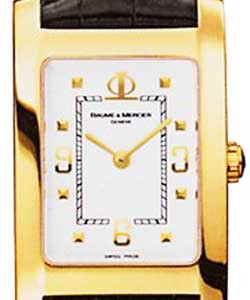 Hampton Classic in Yellow Gold Yellow Gold on Strap with White Dial
