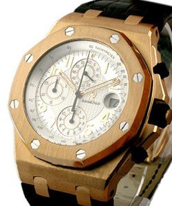 Pride of Russia Offshore Chrono Limited Edition to 200pcs Rose Gold on Strap with White Dial