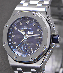 Royal Oak Offshore Triple Calendar 39mm Automatic in Steel on Steel Bracelet with Blue Dial