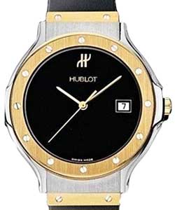 Classic 32mm Quartz in 2-Tone on Black Rubber Strap with Black Dial